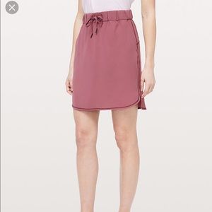 NWT lululemon on the fly skirt